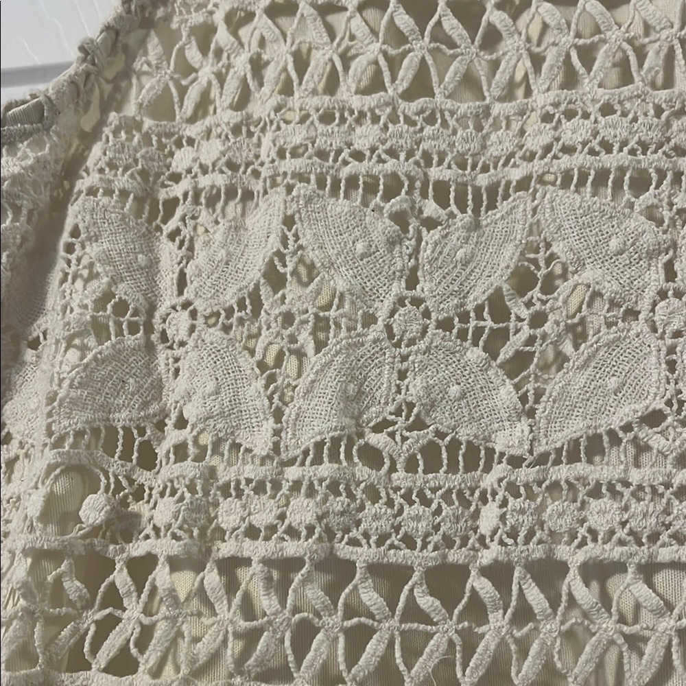 Boho Cream Embellished Lace Tank Top - Picture 3 of 4